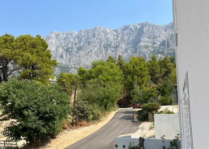 Neue Familienwohnung Meerblick - Klima & Parkplatz Daire Makarska