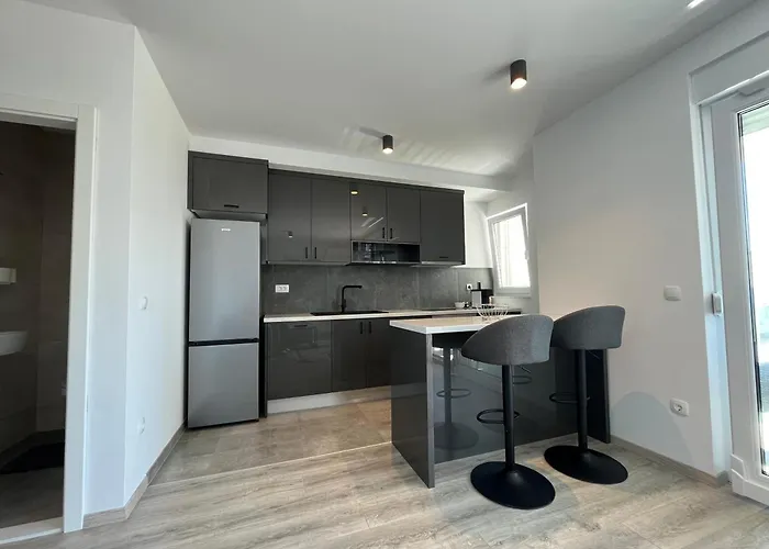 Daire Neue Familienwohnung Meerblick - Klima & Parkplatz