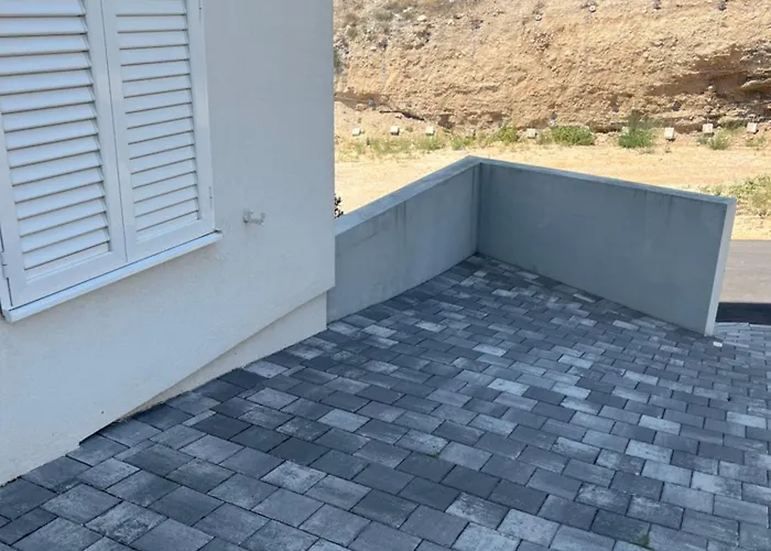 Daire Neue Familienwohnung Meerblick - Klima & Parkplatz Makarska