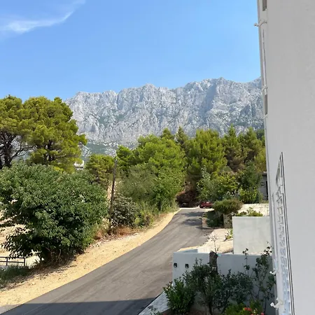 Neue Familienwohnung Meerblick - Klima & Parkplatz Apartamento Makarska