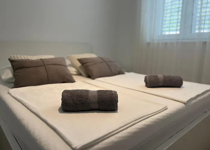 Neue Familienwohnung Meerblick - Klima & Parkplatz Makarska