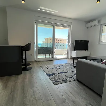 Apartment Neue Familienwohnung Meerblick - Klima&parkplatz