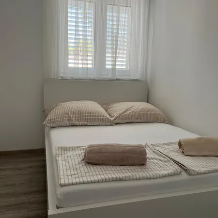 Neue Familienwohnung Meerblick - Klima&parkplatz Makarska