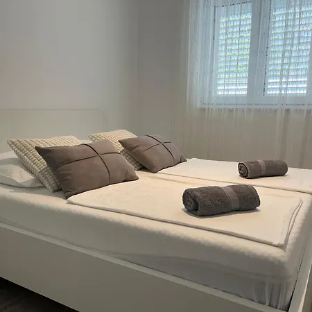 Neue Familienwohnung Meerblick - Klima&parkplatz Apartment *